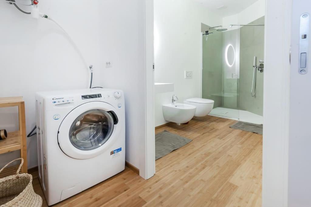 Appartement Di Design A Pochi Passi Da Metro E Centro