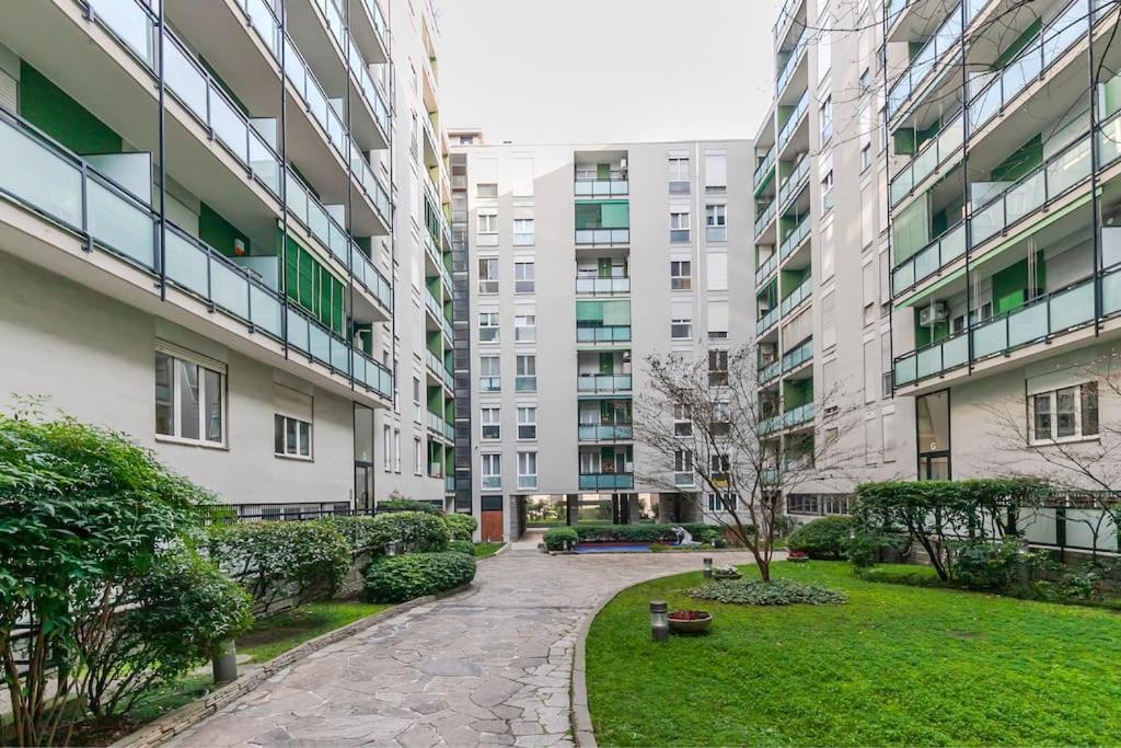 Appartement Di Design A Pochi Passi Da Metro E Centro *