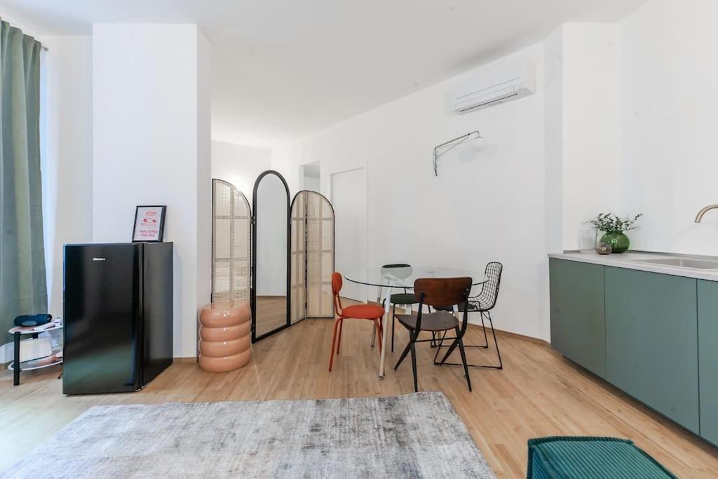Di Design A Pochi Passi Da Metro E Centro Apartment *
