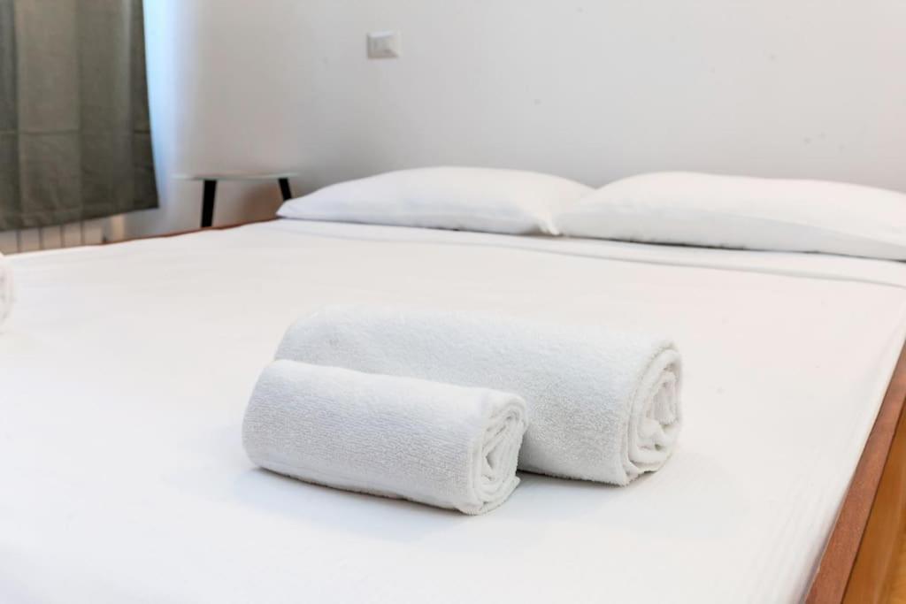 Apartment Di Design A Pochi Passi Da Metro E Centro *